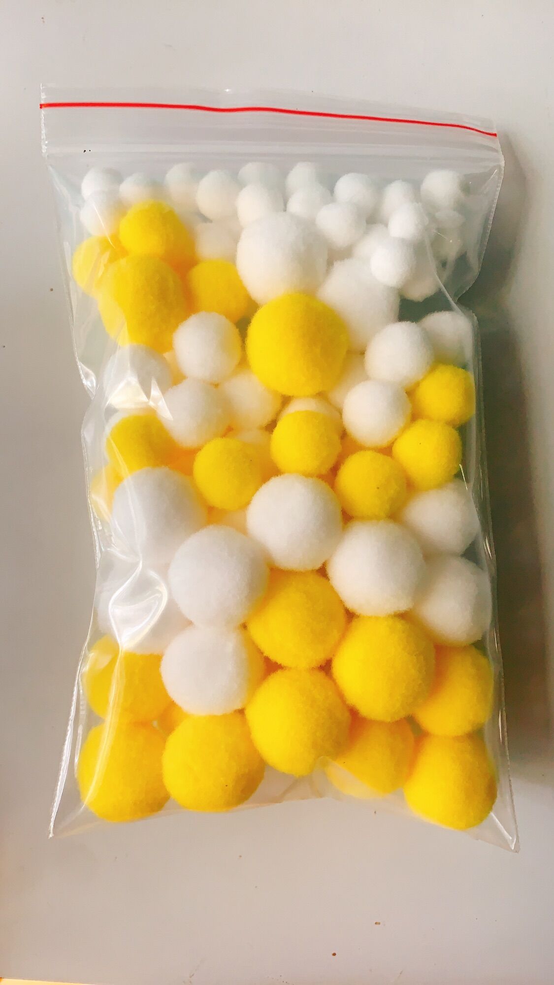 Chọn màu ib shop Bông pompom trang trí