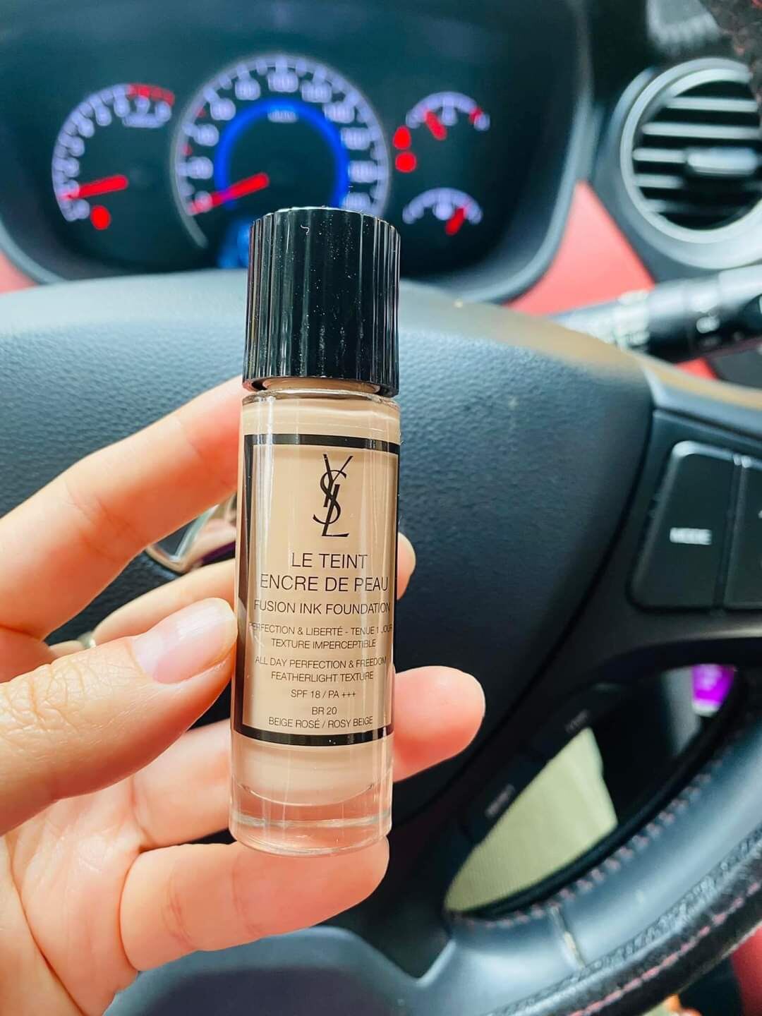 Touche éclat Ysl Teint Encre De Peau Ysl Le Teint Encre De Peau