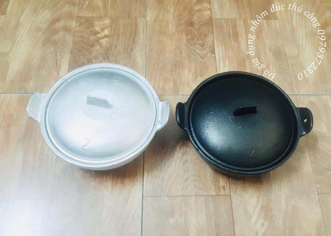 Nồi gang kho thịt, nấu cơm niêu singgapor 16cm ( số 2 )