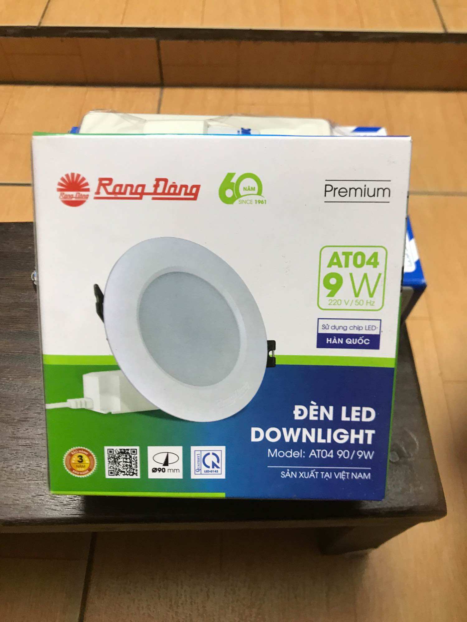 Đèn led âm trần D AT04 90/9w Rạng Đông