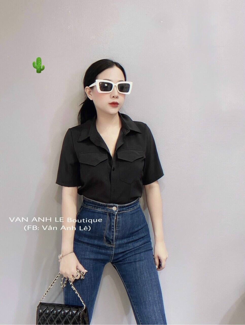Áo kiểu sơ mi ngắn tay phối 2 túi đen trắng