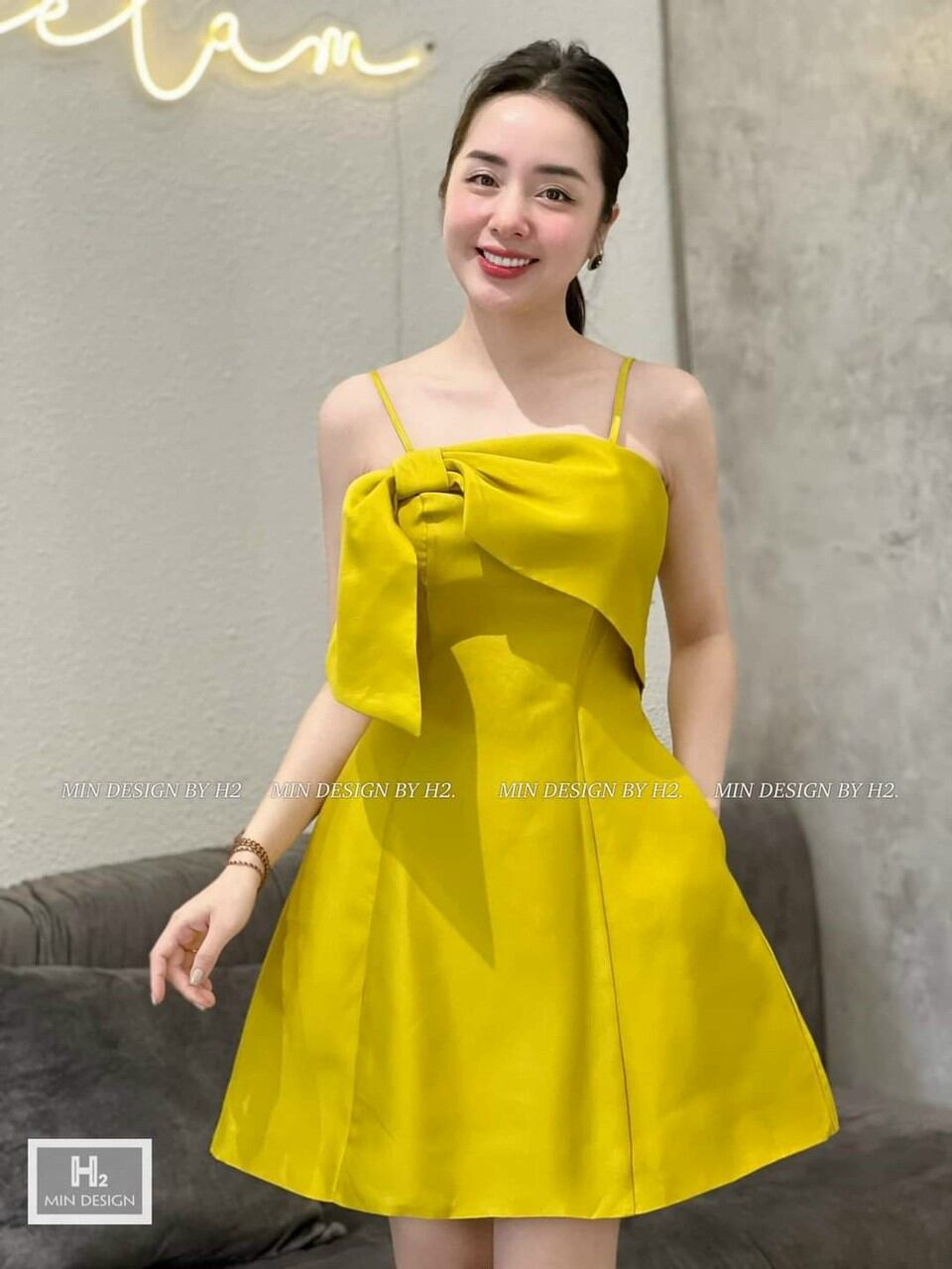 Đầm Nữ 2Dây Đắp Chéo Ngực Phong Cách Xịn Xò