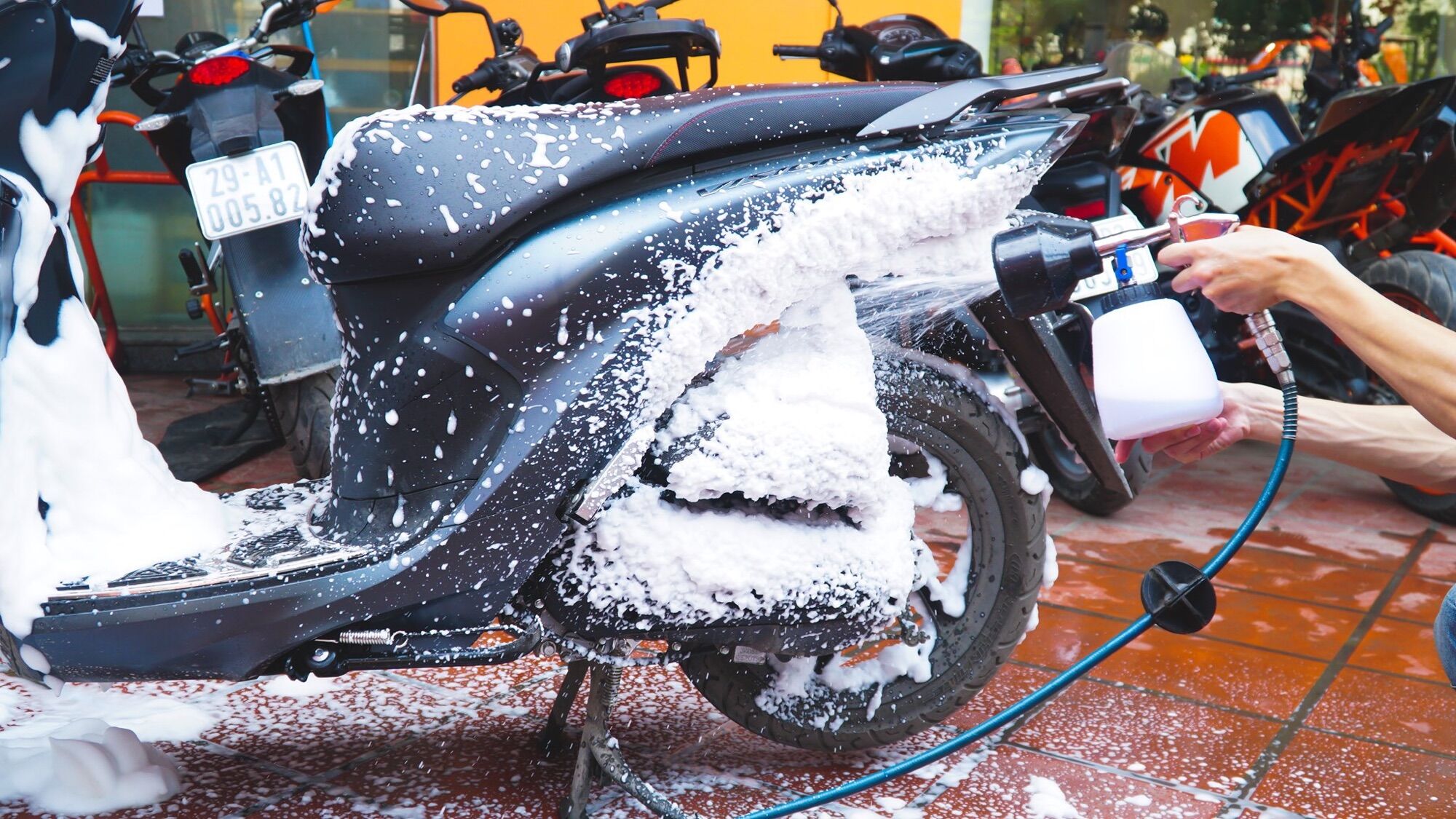 Bột rửa xe không chạm Q668 Loại mạnh - AnPhat171