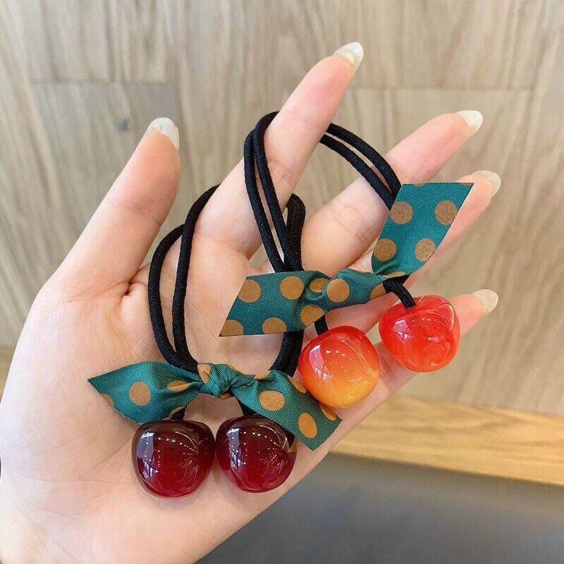 Cột tóc trái cherry