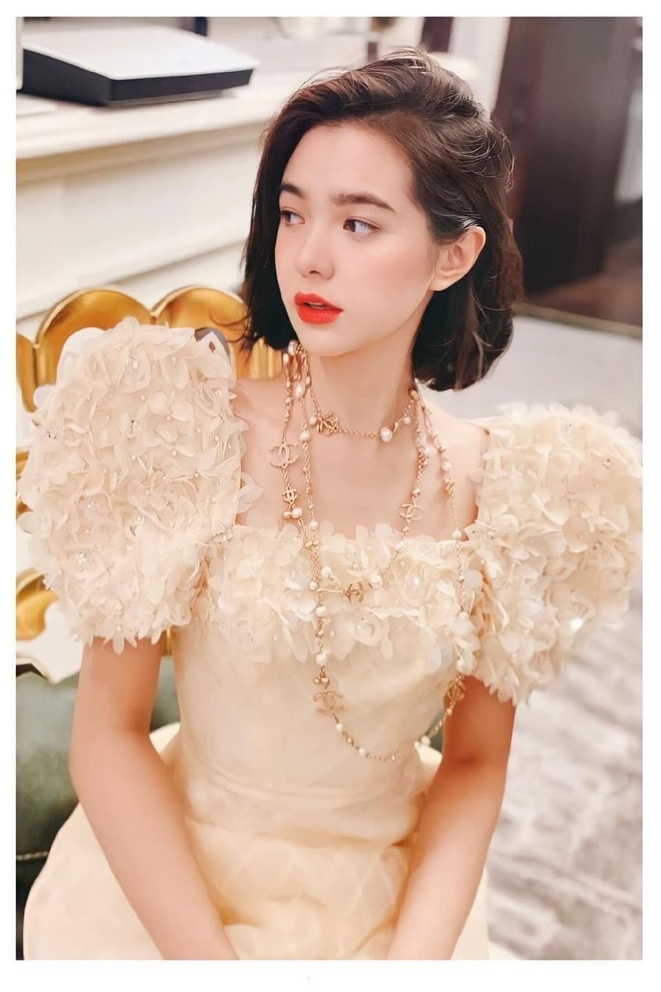 SÉT 50 cánh hoa voan kem size 4.8cm ( voan thì phải mỏng)
