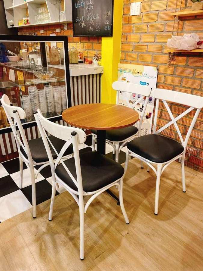 Bộ ghế chữ X ( 1 bàn 4 ghế)
