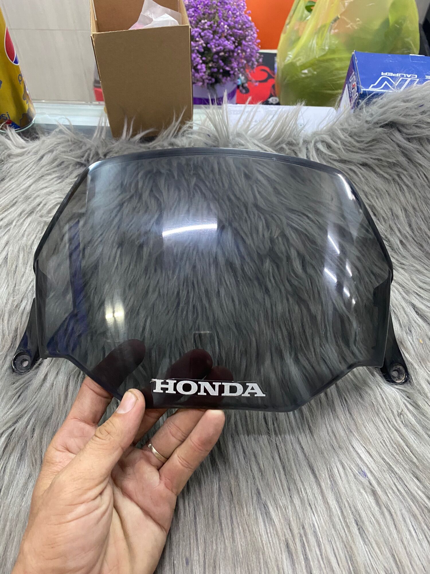 Chắn gió Sh 150i Ý  2009 - 2012 98% ( 1 Cái Duy Nhất )