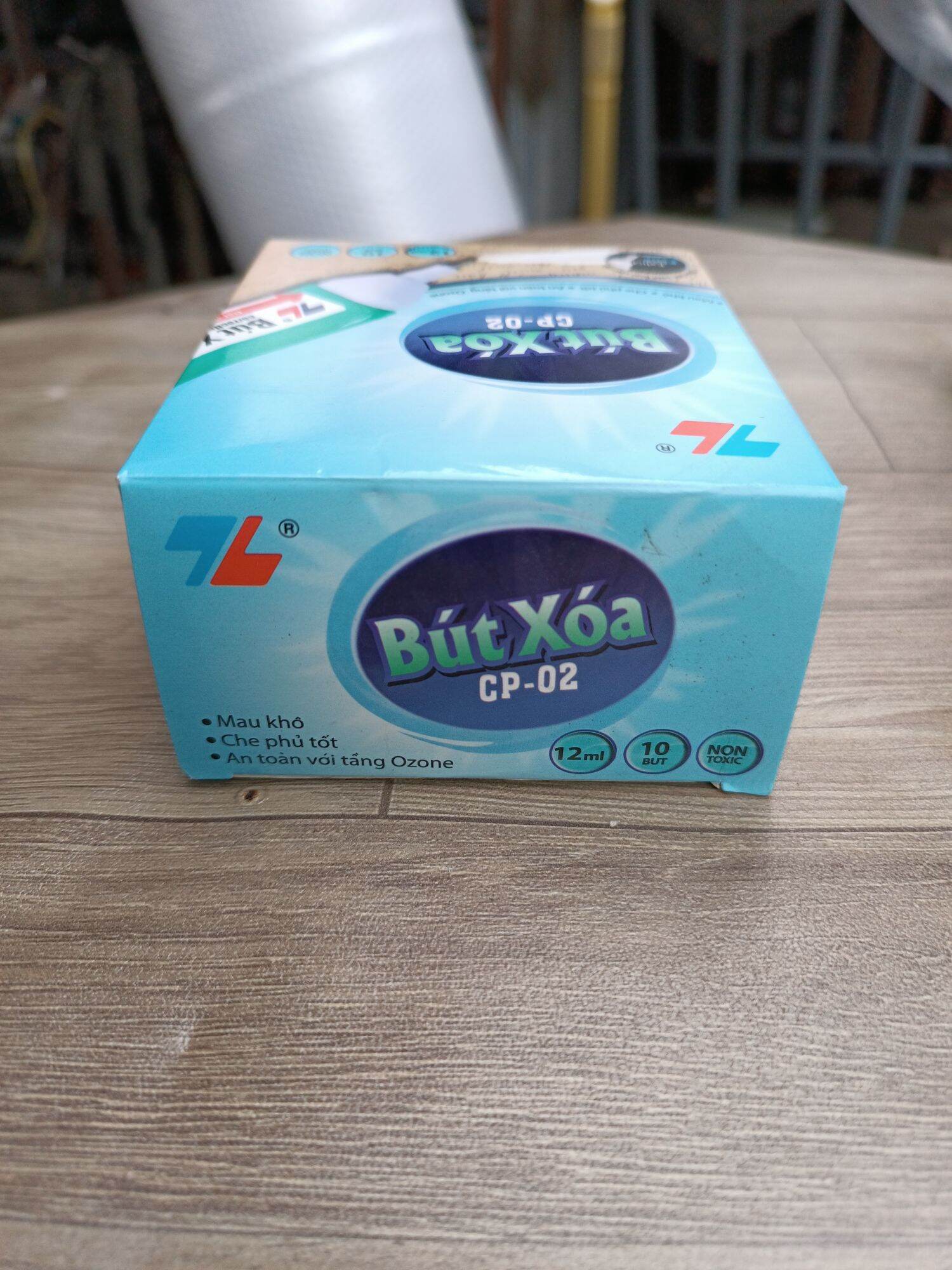 Hộp 10 cây bút xóa Thiên Long CP-02