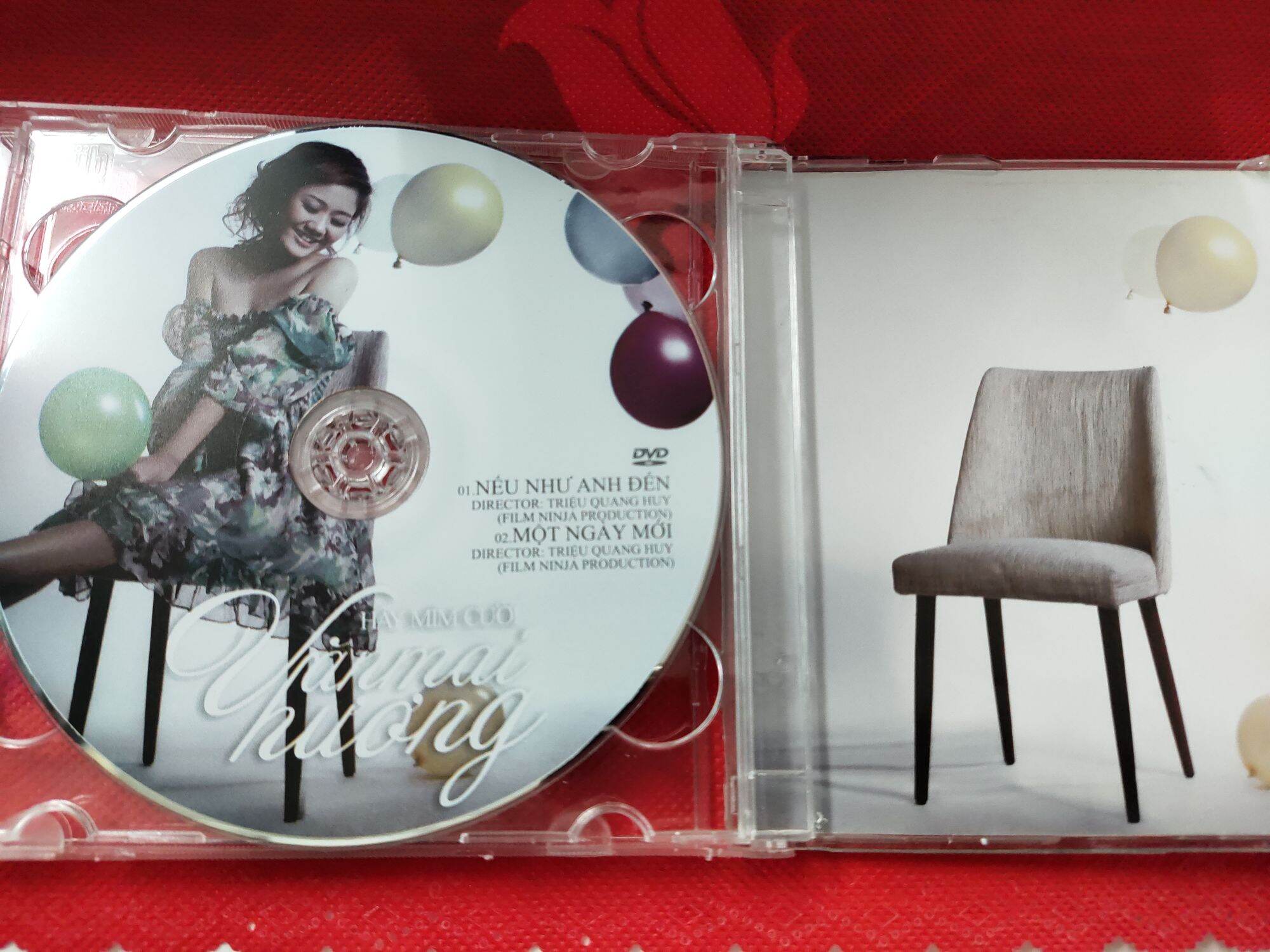 CD. DVD Văn Mai Hương - Hãy mỉm cười