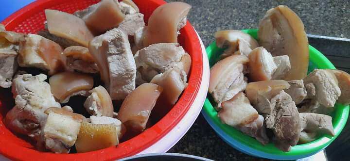 Thịt heo ngâm nước mắm