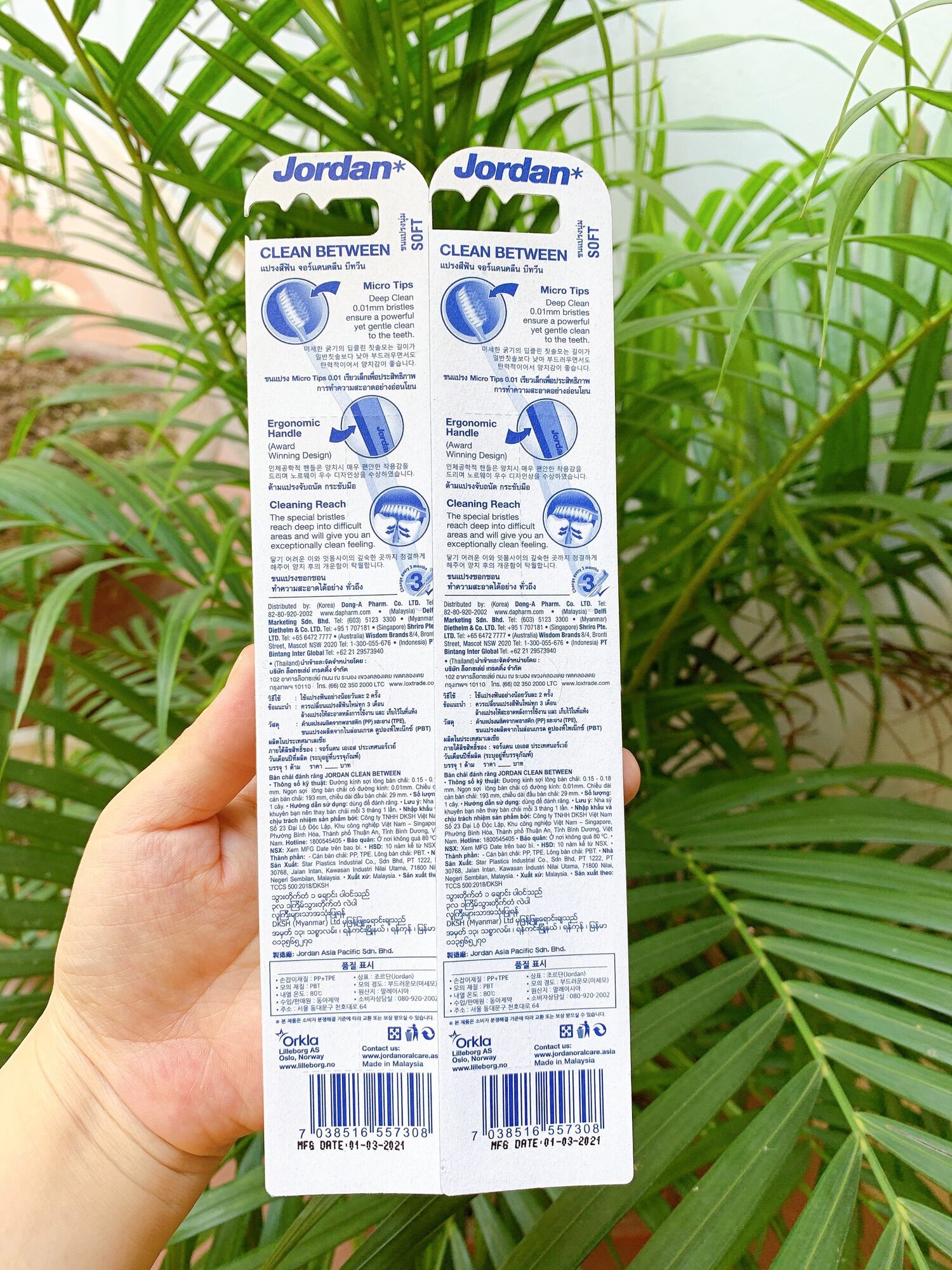 BÀN CHẢI ĐÁNH RĂNG JORDAN CLEAN BETWEEN LÔNG MỀM