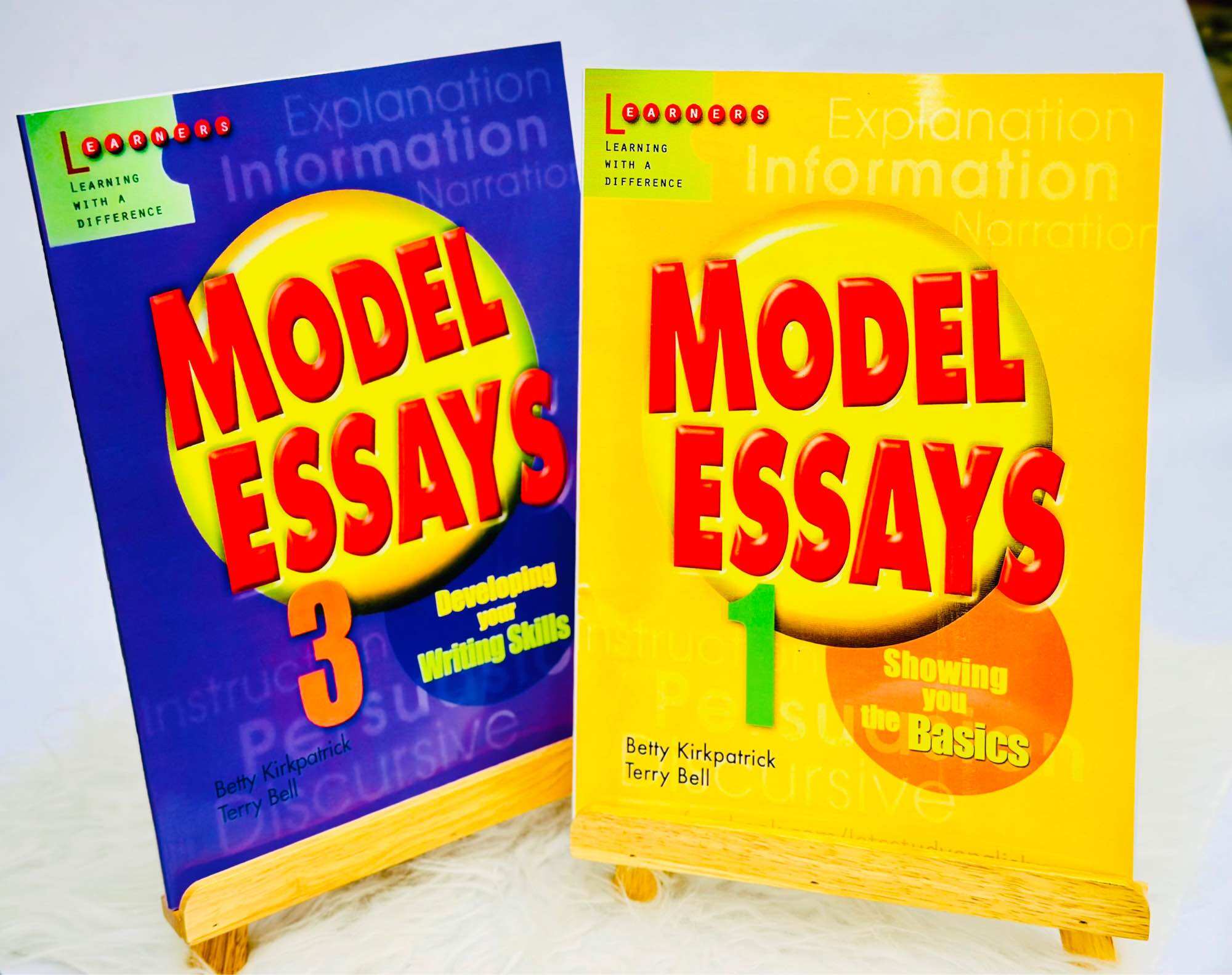 Model essay trọn bộ 4 cuốn