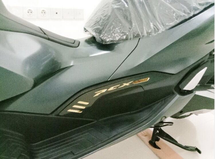 Tem ốp sườn pcx 160