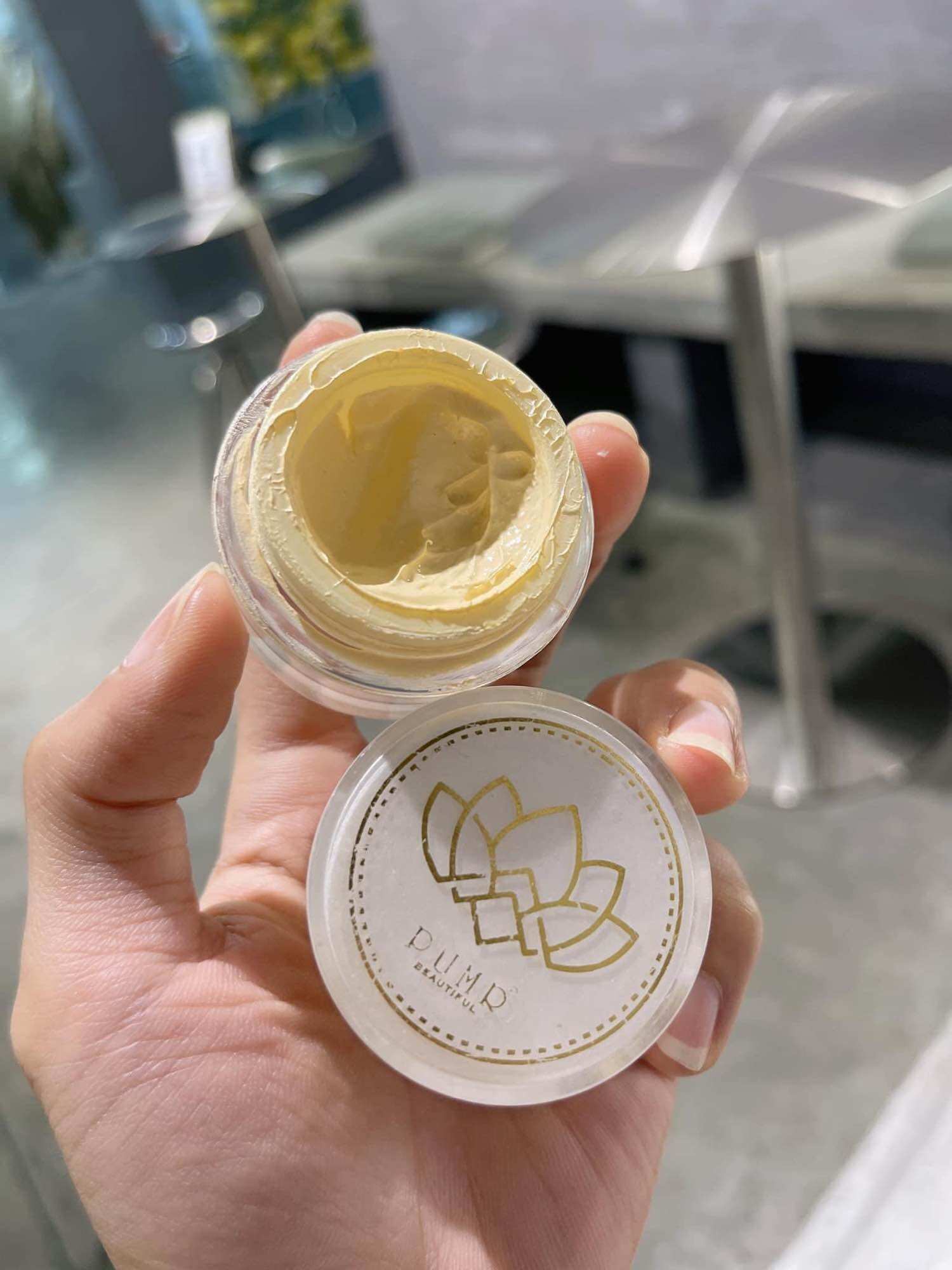 GIÁ SỈ - KEM FACE TỐI PUMR