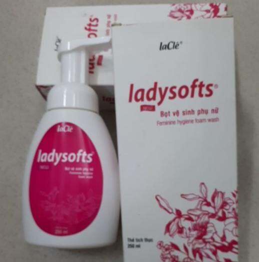Bọt vệ sinh phụ nữ Ladysofts duy trì pH, giữ ẩm chai 250ml