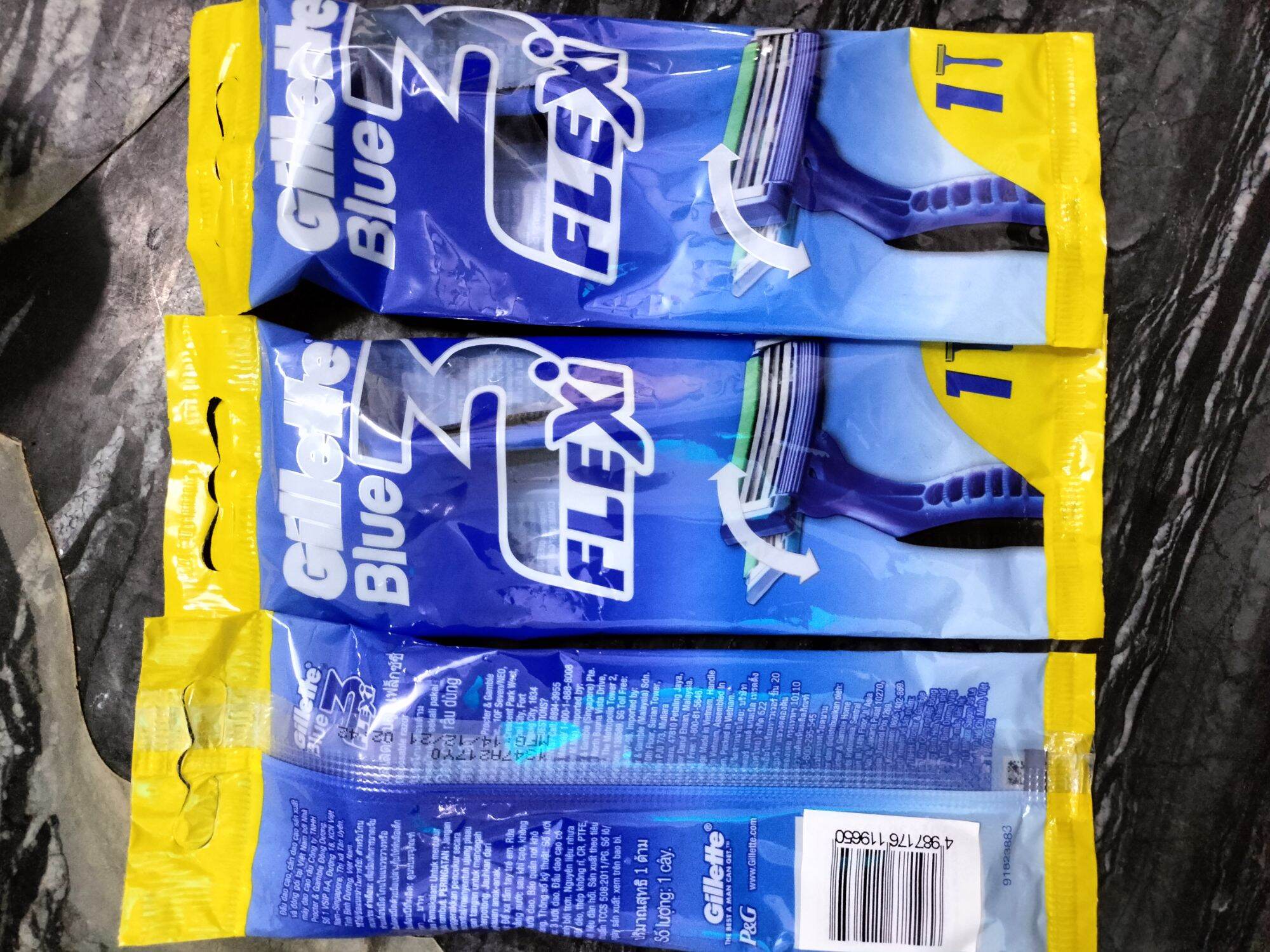 Dao cạo râu Gillette 3 lưỡi Flexi Blue 3 (dây 1/6 cây)