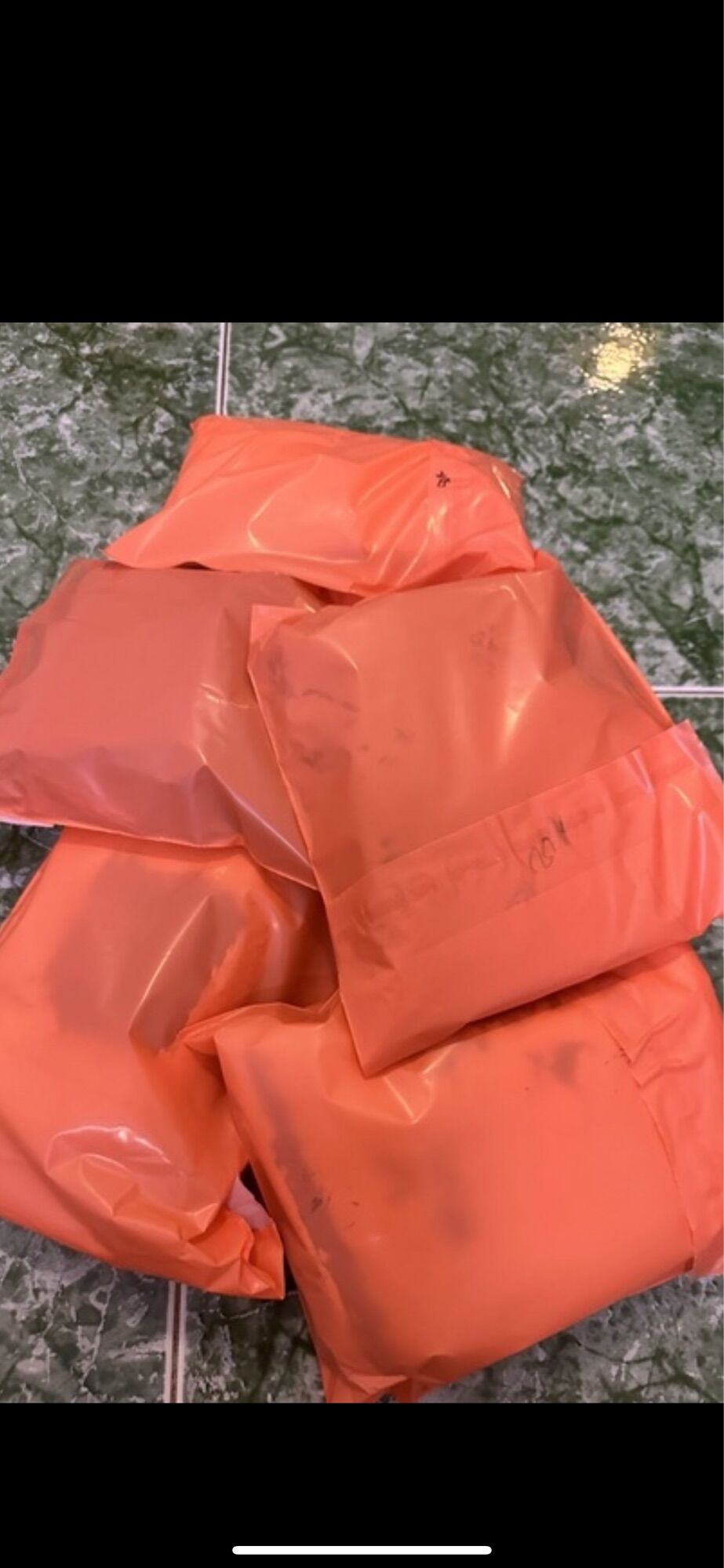 Túi quà bất ngờ 100k - lucky box