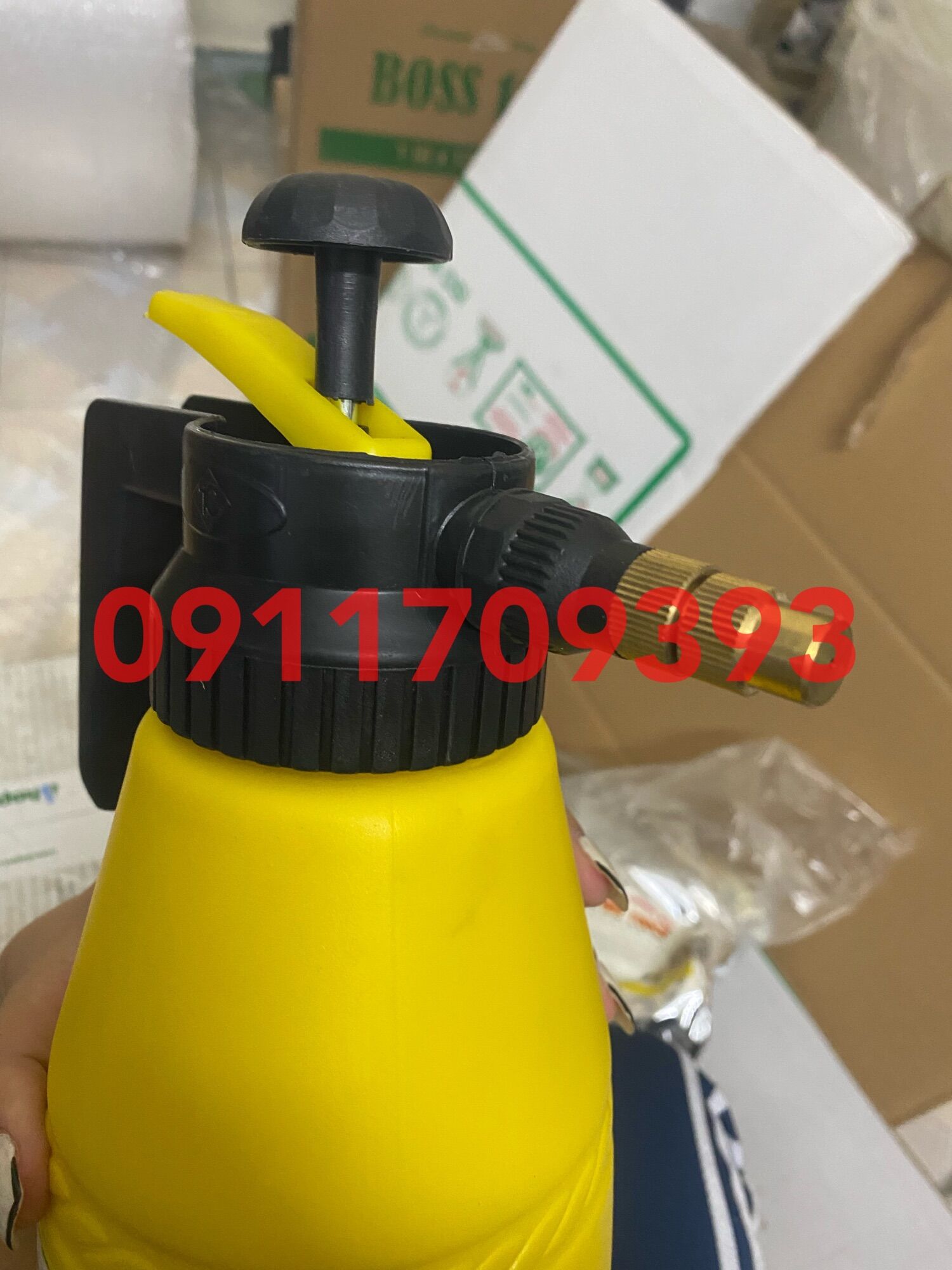 Bình tưới cây , bình phun sương