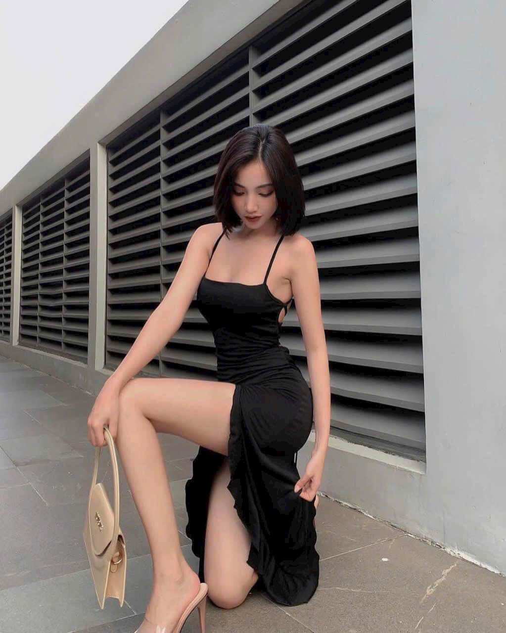 Đầm body đan dây lưng xẻ tà - Váy kiểu ôm body tôn dáng