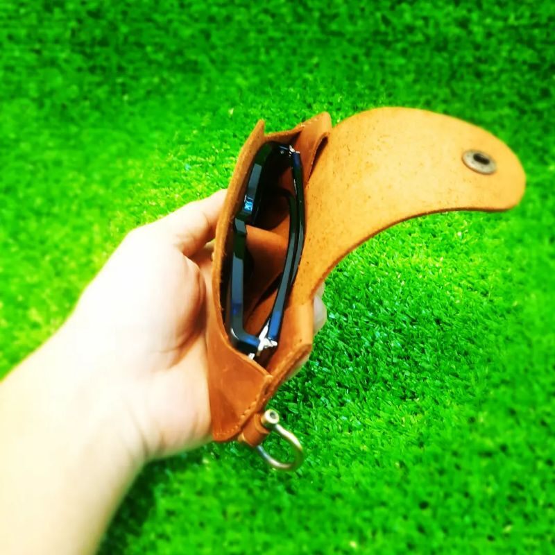 BAO DA ĐỰNG MẮT KÍNH DA BÒ THẬT CÁ TÍNH (NÚT BÓP, NAM CHÂM) ĐỒ DA HANDMADE