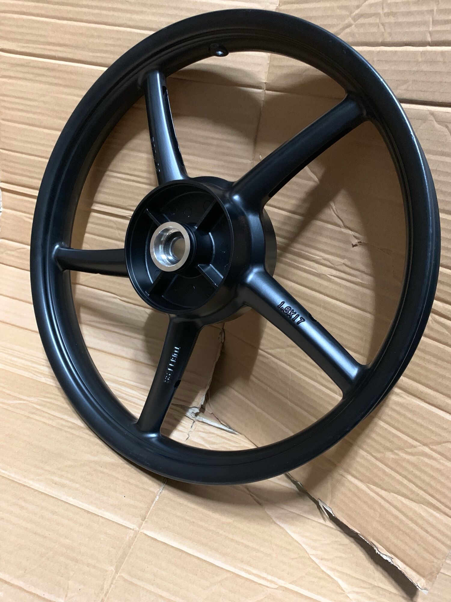 mâm 5 cây sirus 1 dĩa size 1.4 và 1.6 hiệu Xmode