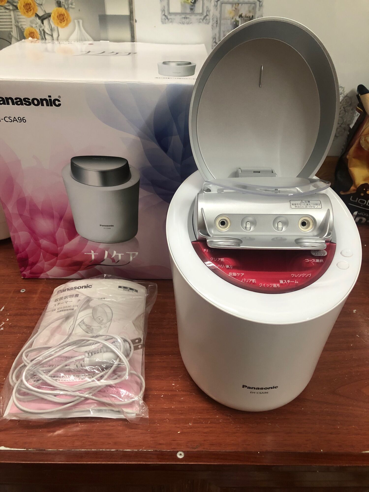Máy xông da mặt panasonic CSA96 full box like new