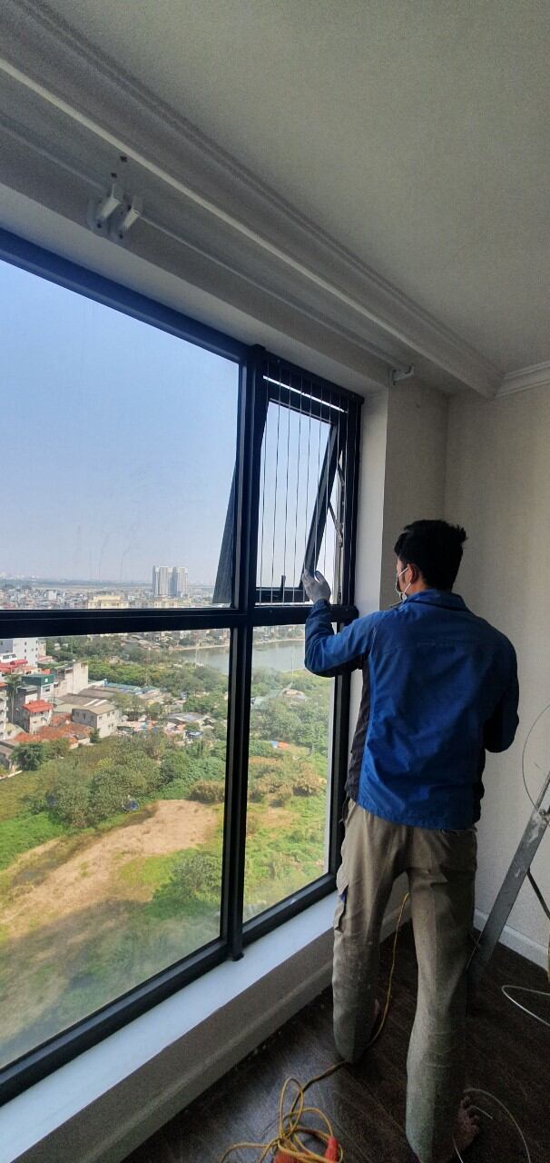 Thanh lưới an toàn ban công cửa sổ ( màu ghi)