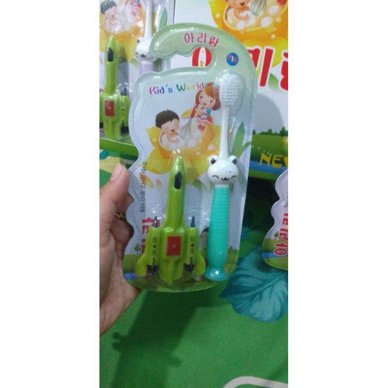 [Tặng đồ chơi] Bàn chải đánh răng em bé nhập khẩu Hàn Quốc