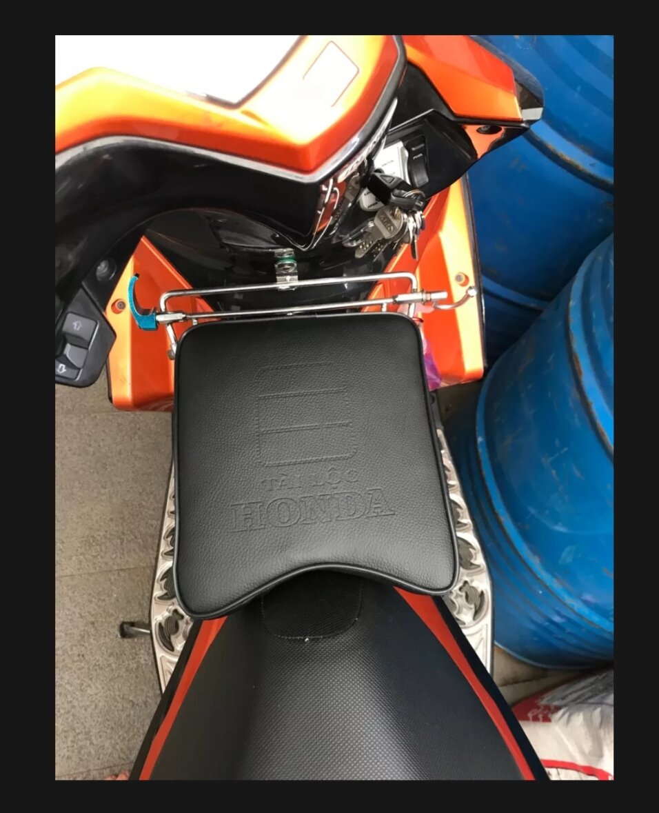Nệm đi xe cho bé xe AirBlade