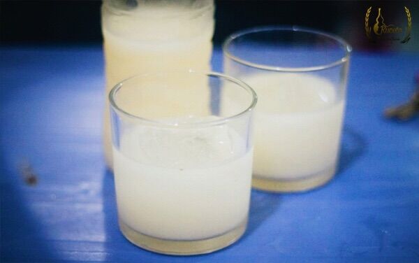 Rư…o..u.. nếp đục giá 150k/2lit