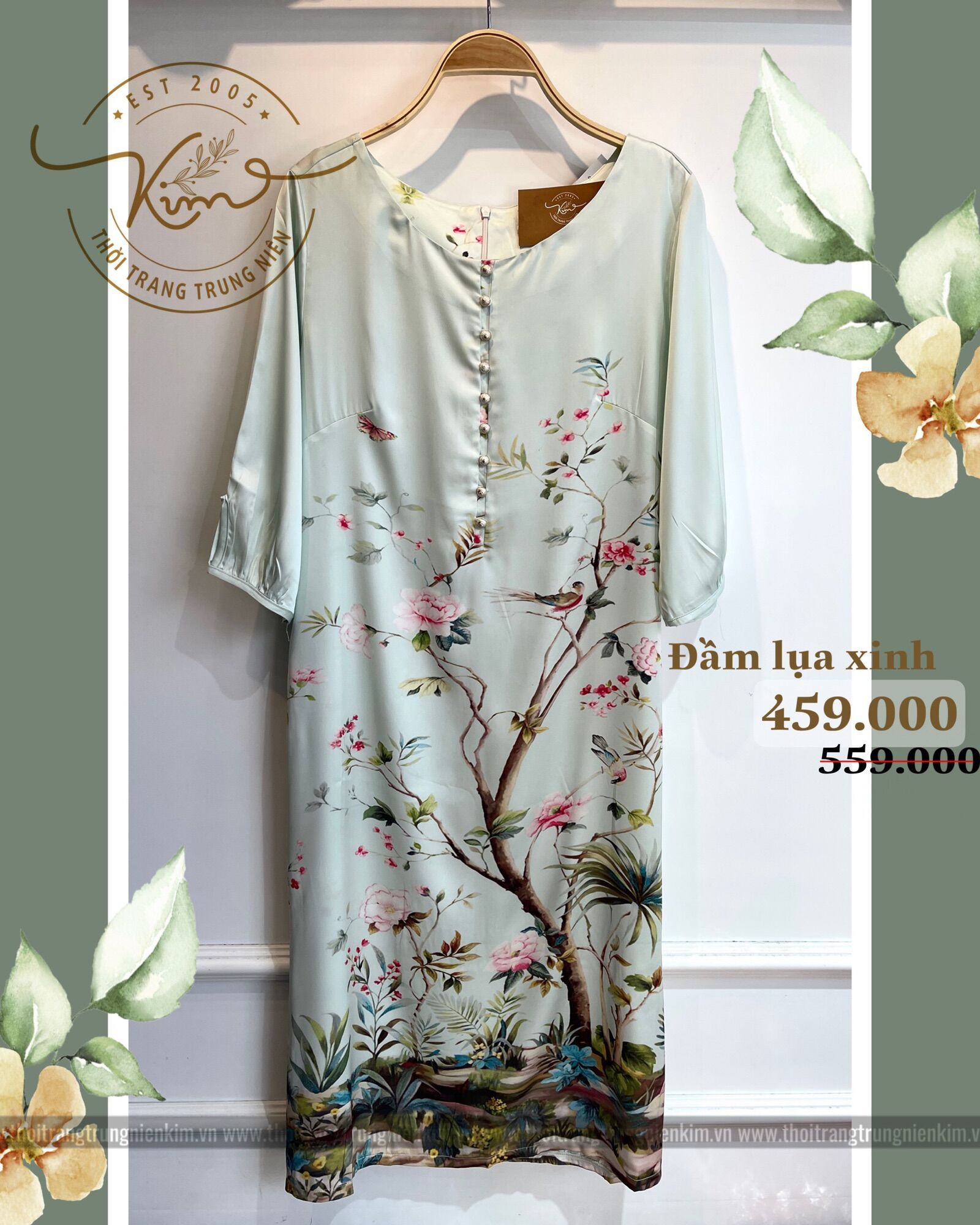 Đầm lụa xinh xắn