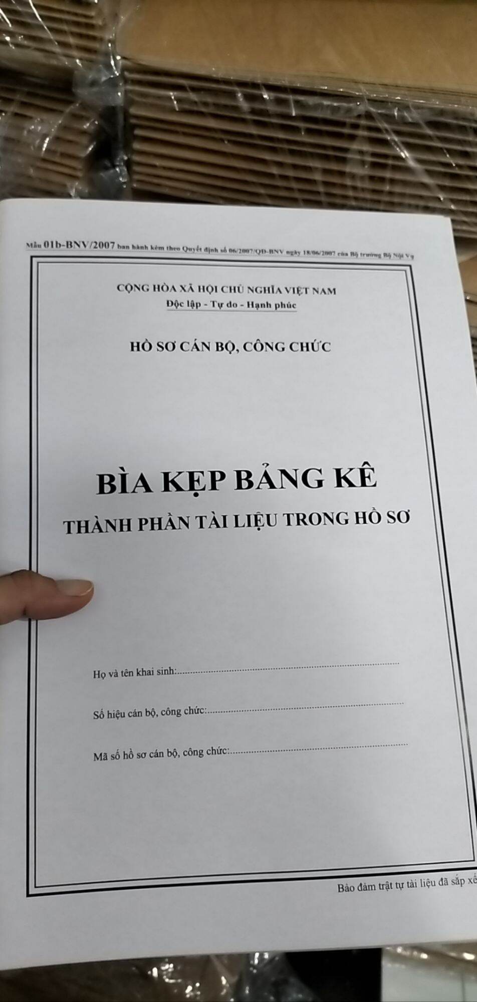 2 bộ hồ sơ cán bộ công chức (lh0974009169)
