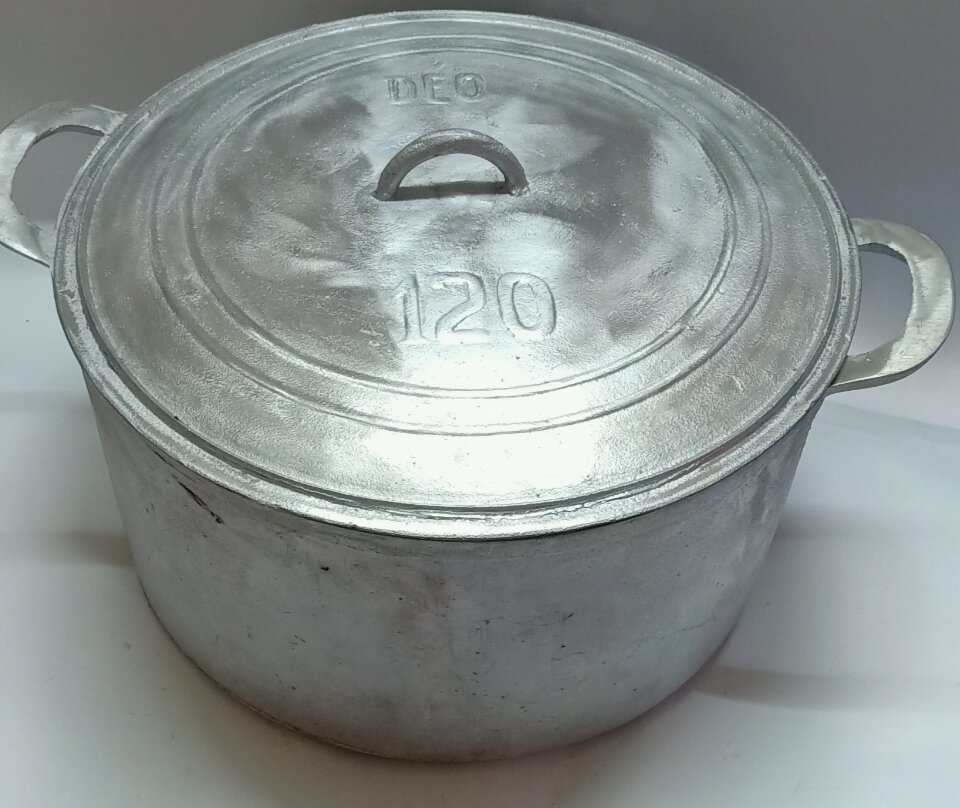 Nồi Gang Đúc đúc bằng thủ công được mài trà kỹ đường kính 38.5cm hoặc 40cm