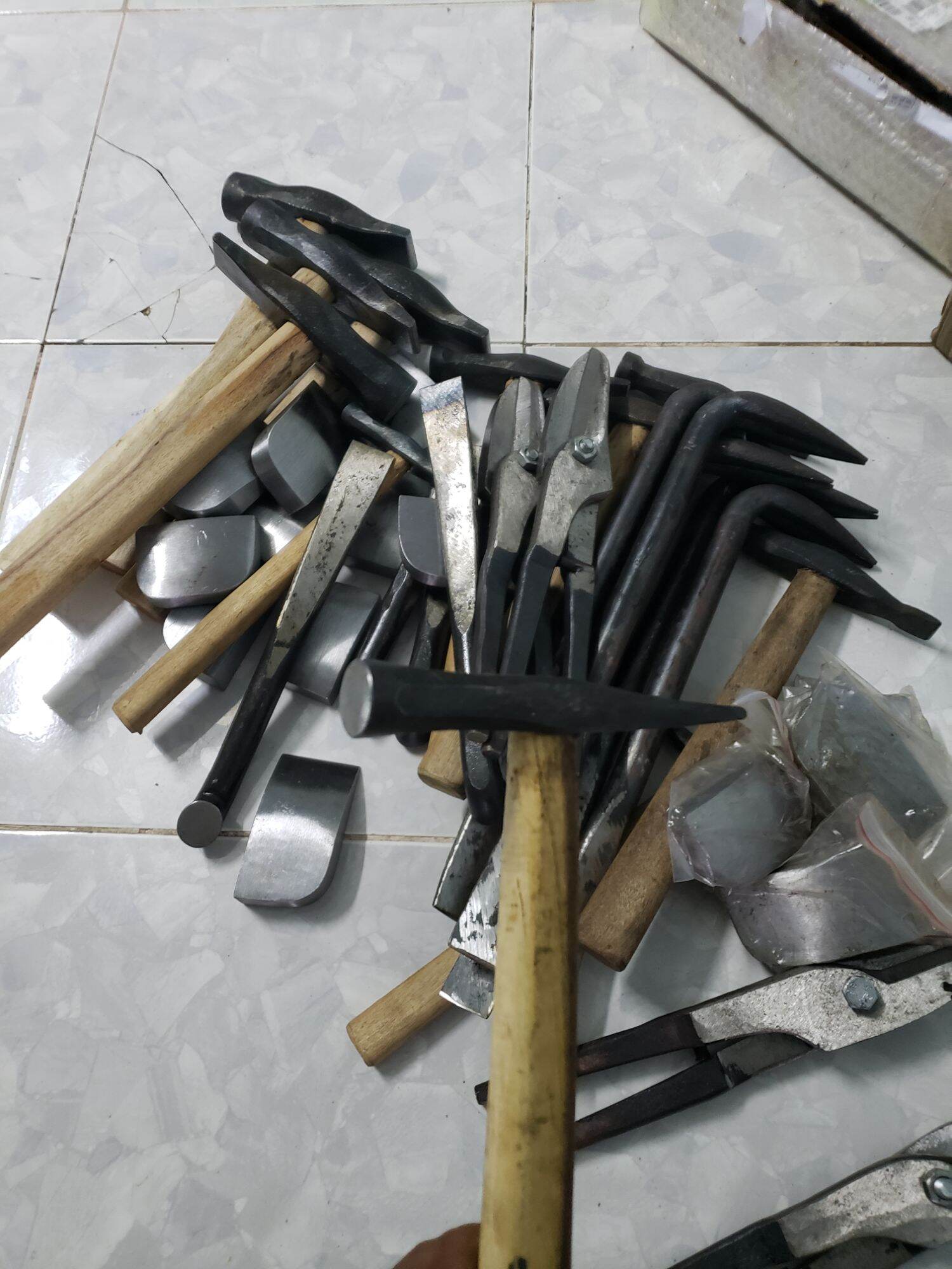 [HCM]kéo cắt tôn