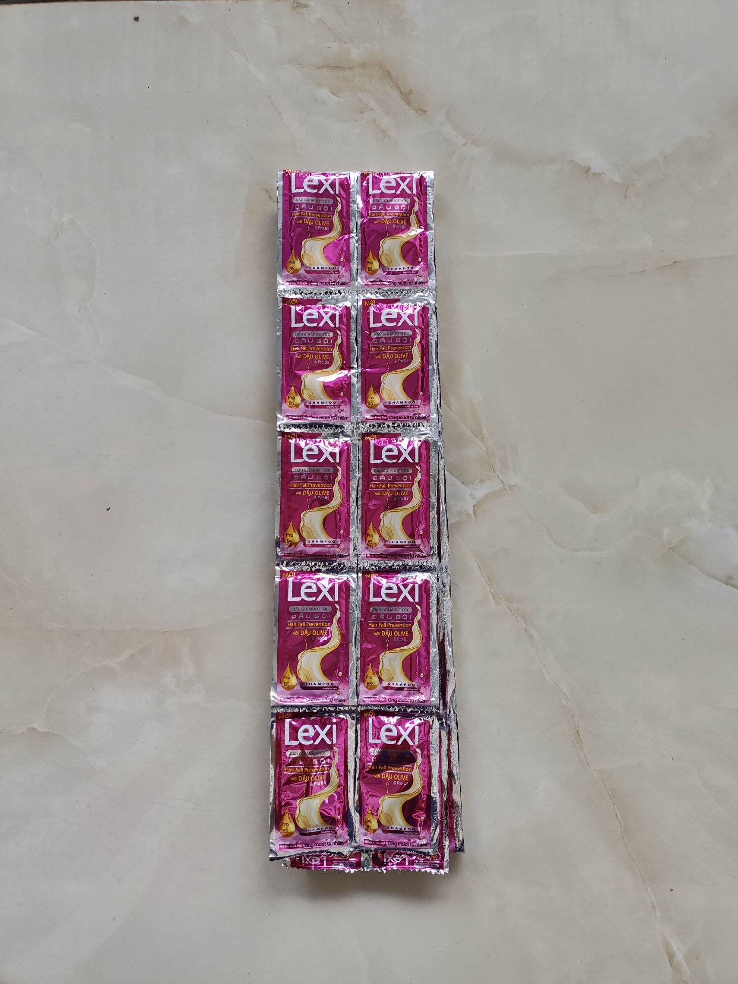 Dây dầu gội Lexi 14 gói lớn 5,8ml