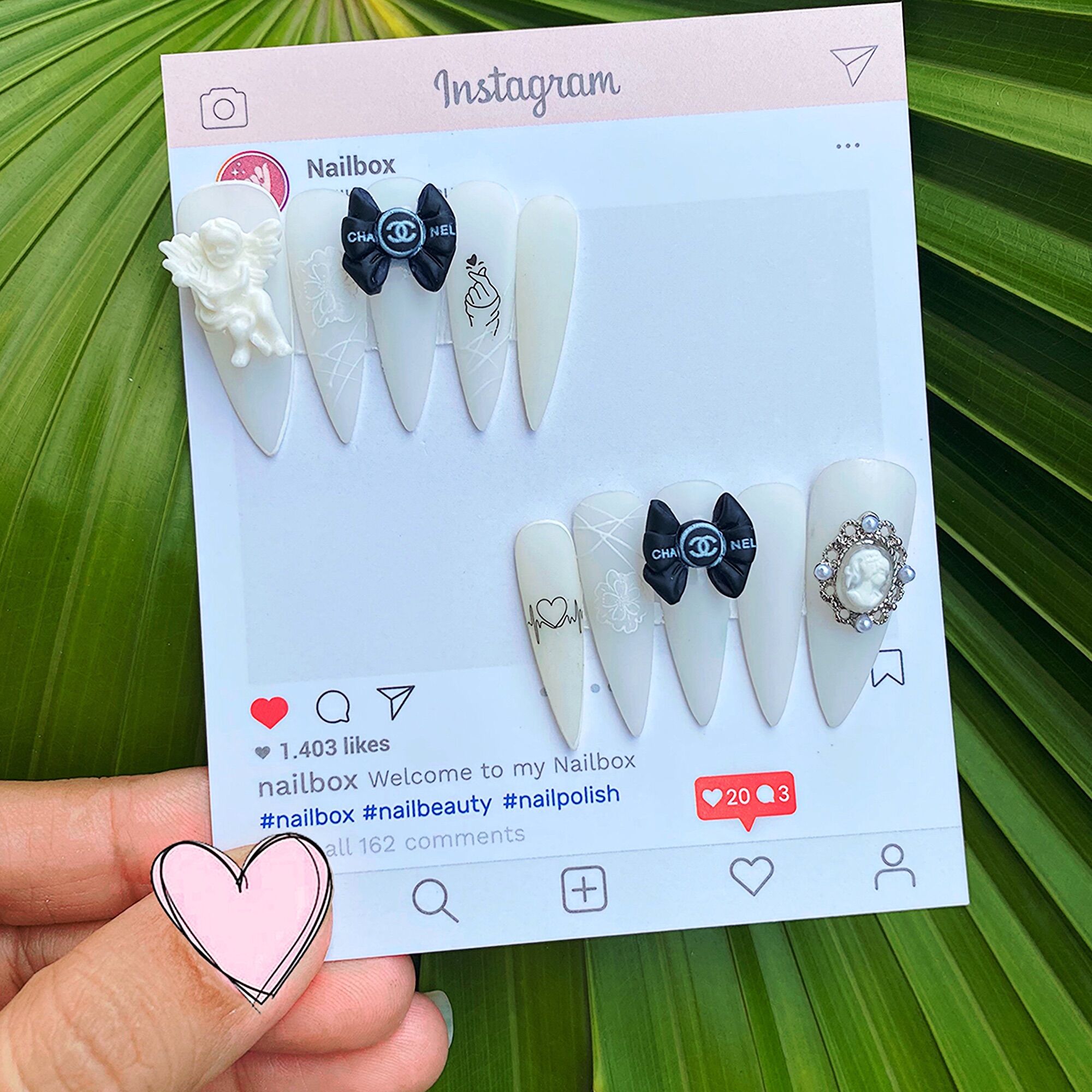 Nail box kèm keo và dũa