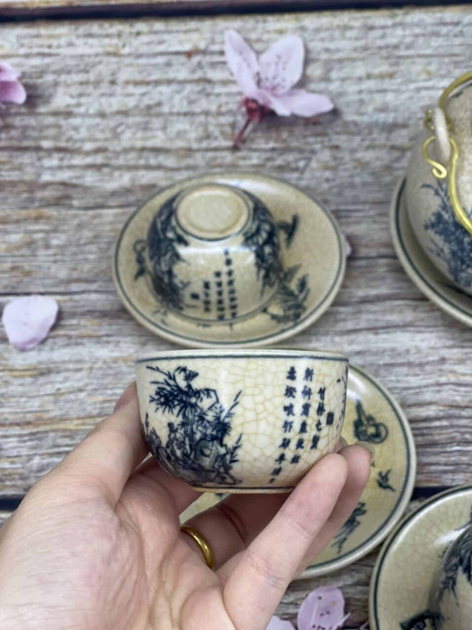 ( ko khay gỗ ) Bộ ấm chén dáng Dáng Nhật - Ấm trà men rạn cổ Bat Tràng cao cấp