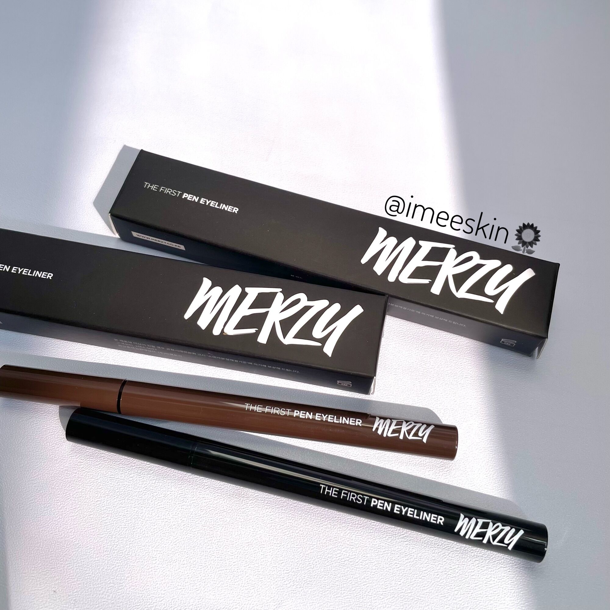 Kẻ Mắt Nước Merzy Another Me The First Pen Eyeliner Chống Trôi  Siêu mảnh 0.5g