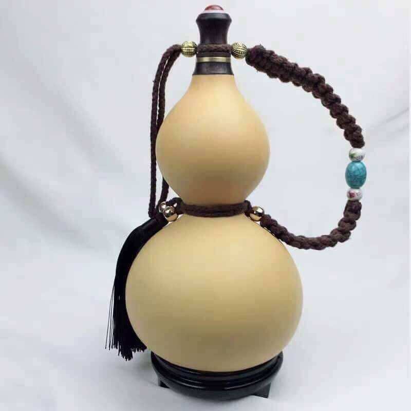 Bình bầu hồ lô đựng rượu