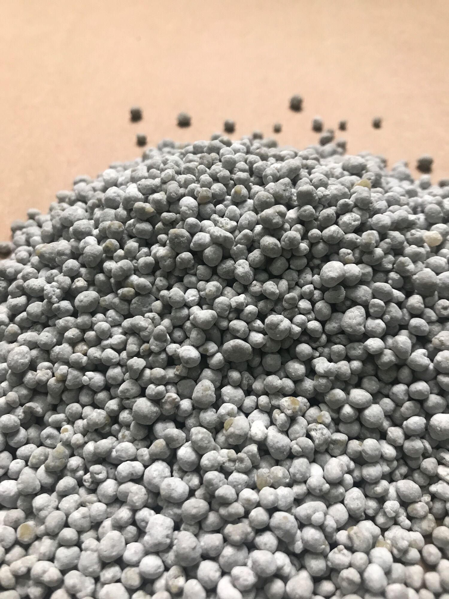 Phân bón NPK 16-16-8 ( 1kg)