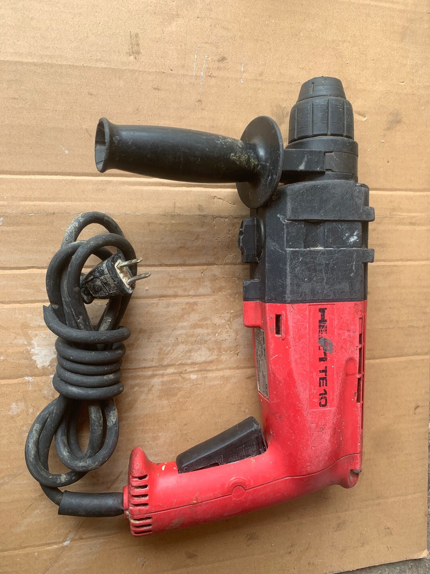 máy khoan bê tông hilti te10
