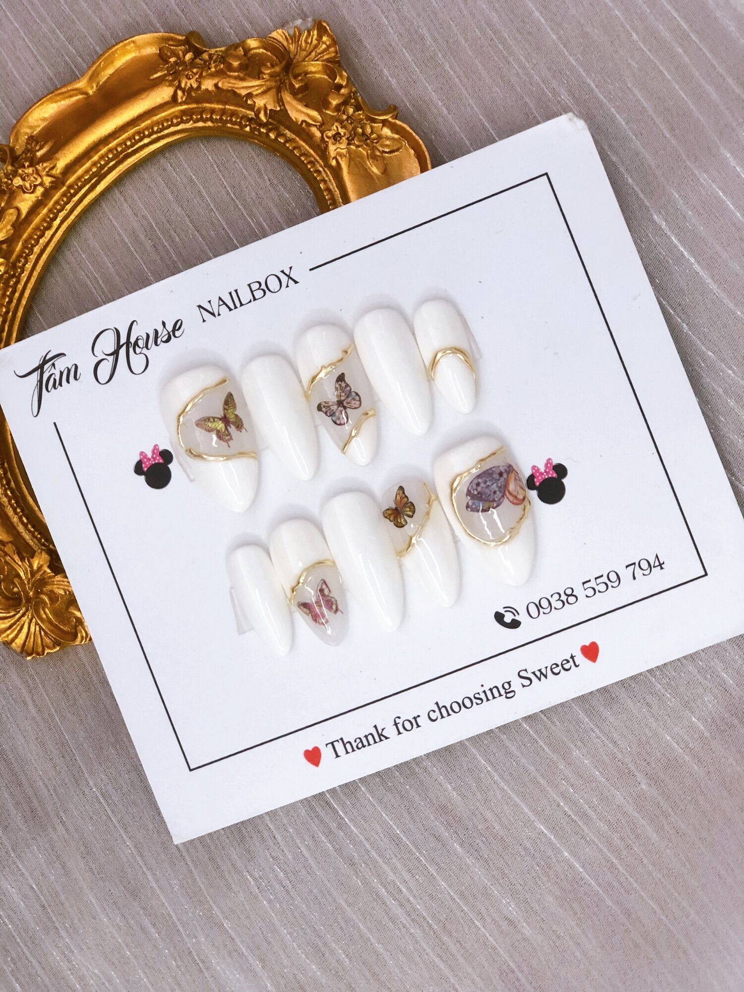 NailBox đặt tiệm làm không có sẵn - móng up đo size chọn màu và form móng theo yêu cầu.