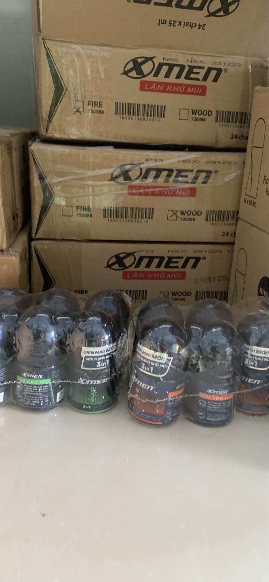 Lăn khử mùi Xmen Wood 50ml
