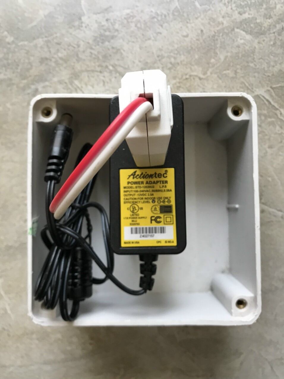 Nguồn 12V2A cho camera và đầu ghi hình