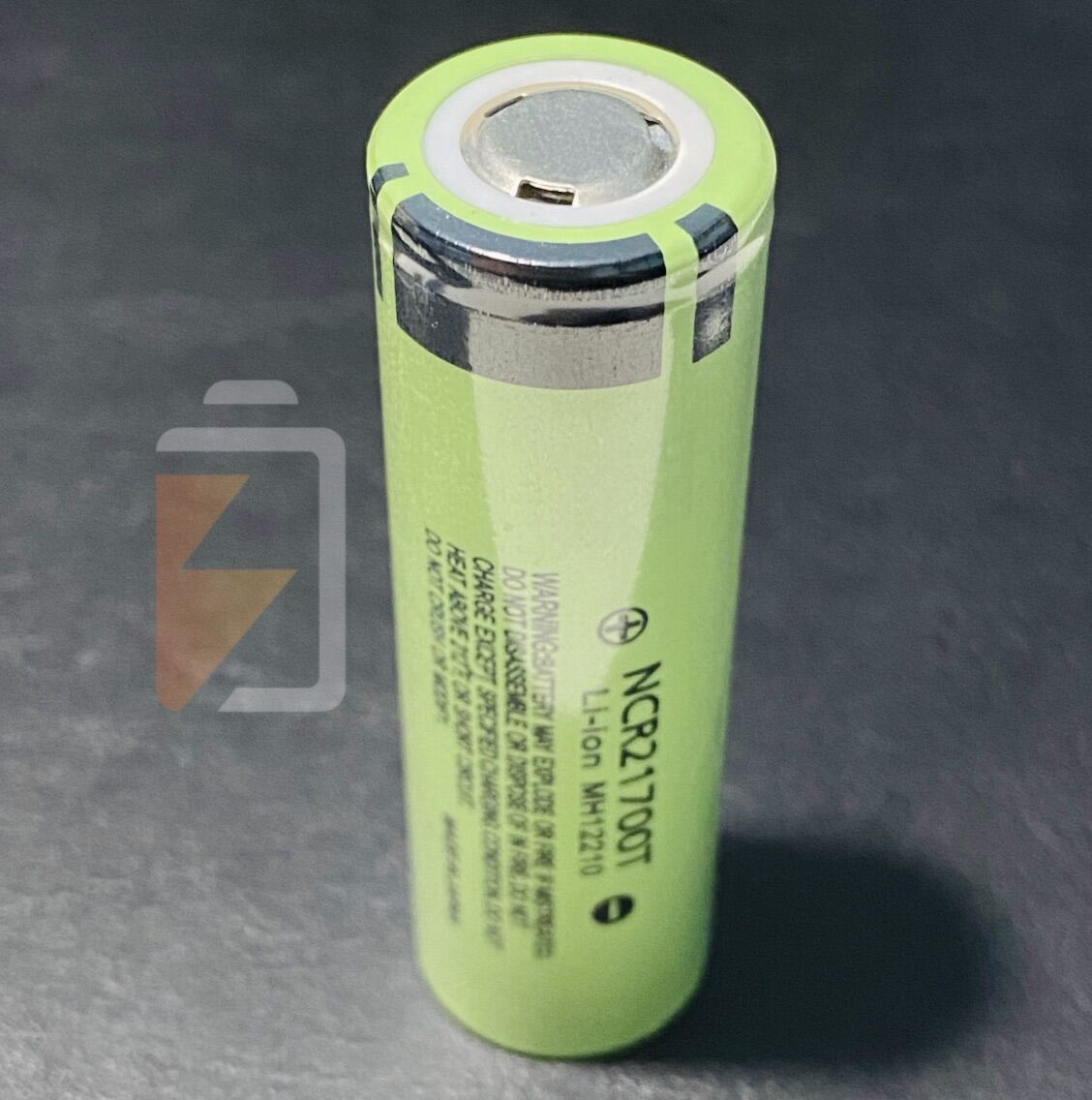 Pin sạc 21700 mới 100% Panasonic NCR21700T nội địa Nhật 5000mAh 20A