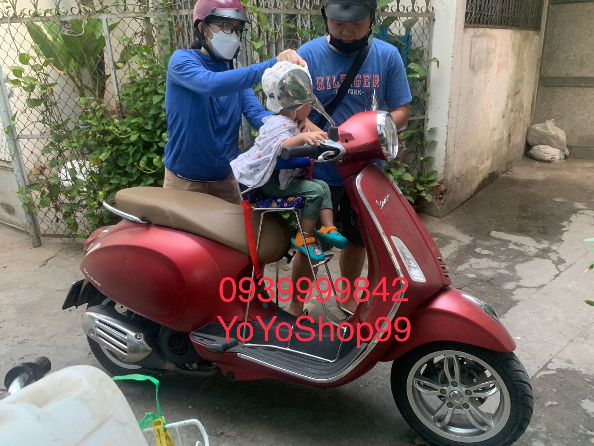 Ghế ngồi xe máy cho bé xe Vespa Sprint - Primavera có tựa vòng - đai