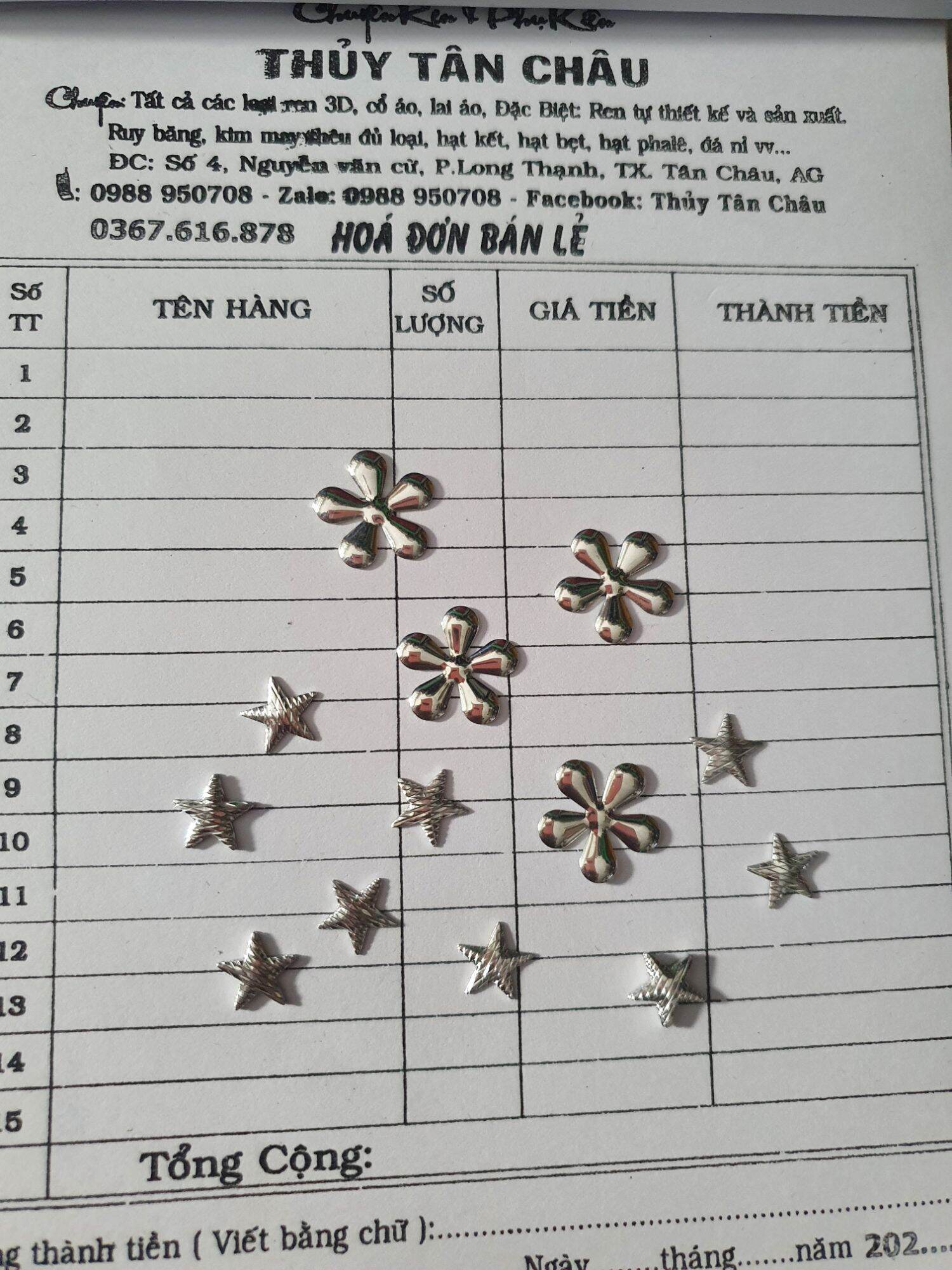 Bịt nhôm ủi kiểu trang trí quần áo