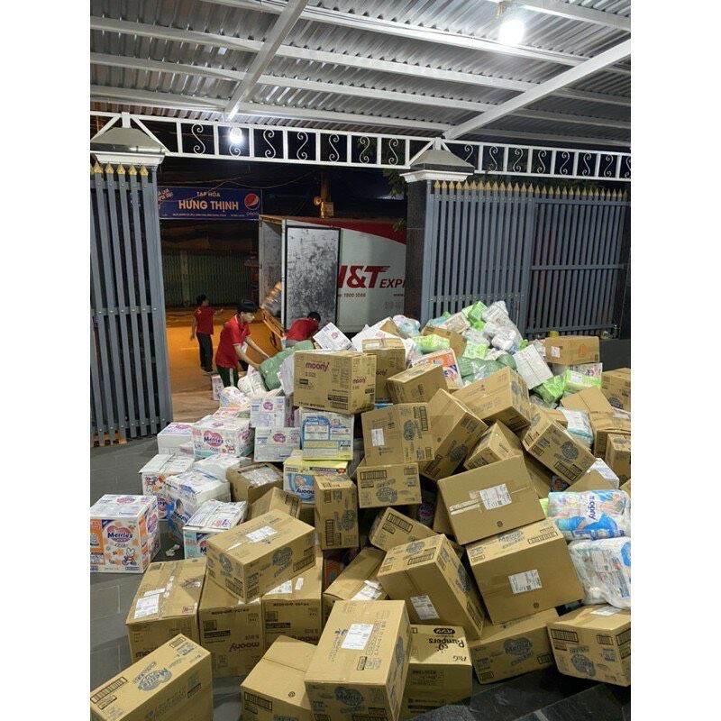 <JUMBO>Tã dán/ quần PAMPERS NỘI ĐỊA NHAT M80,M74,L68