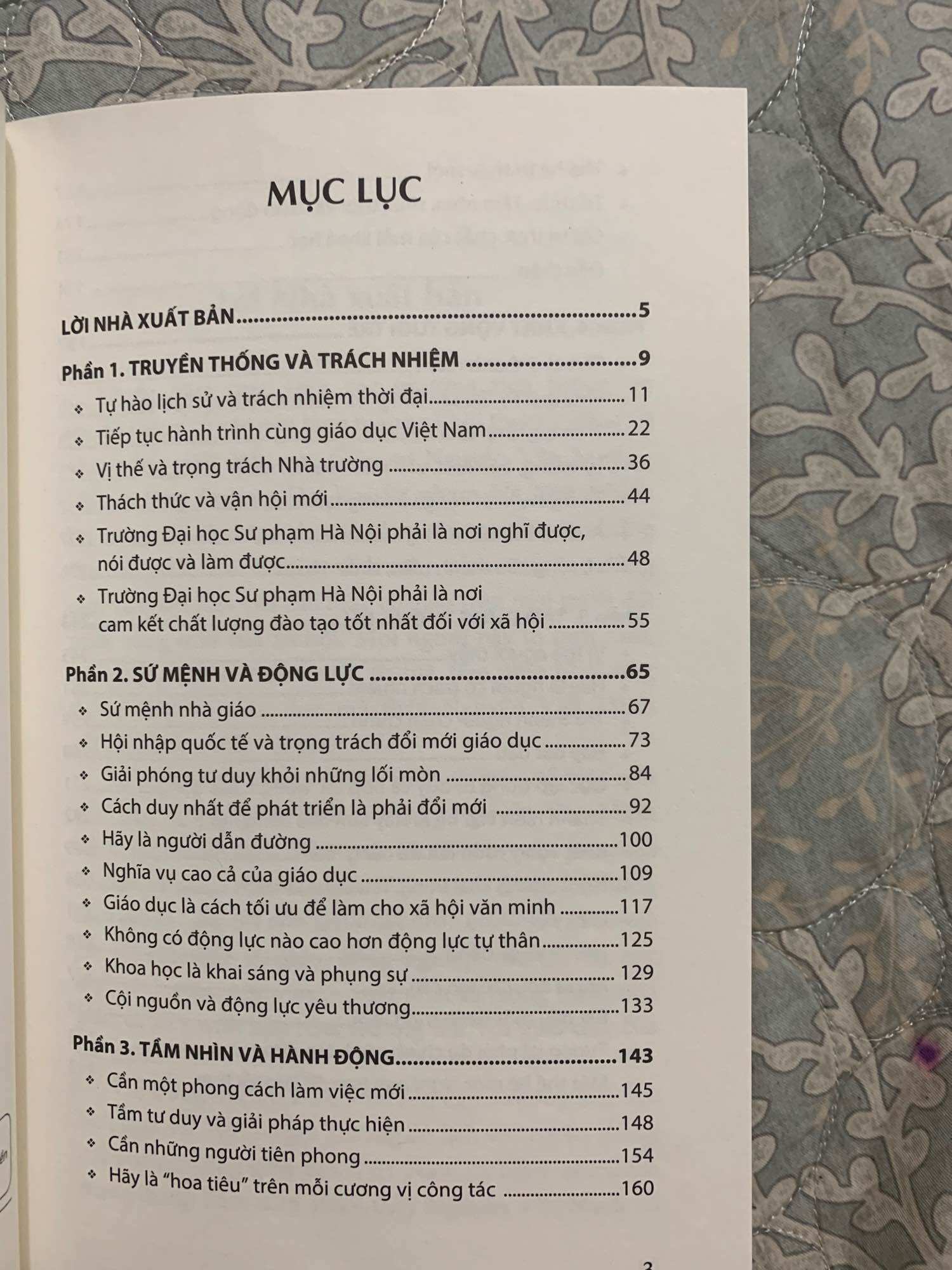 Những lời chia sẻ ( bìa cứng)