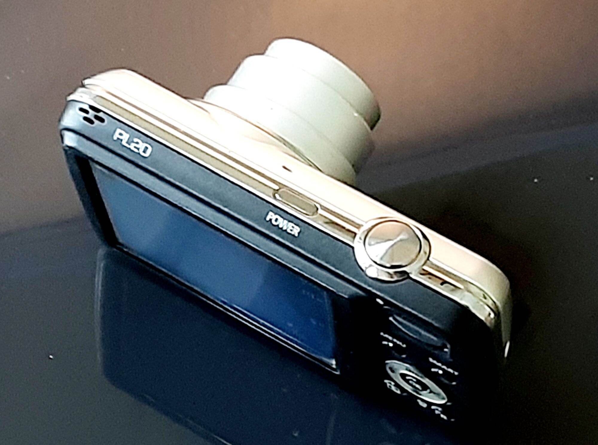 Máy ảnh KTS Samsung